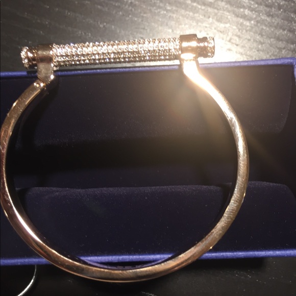 Swarovski Bangle - Picture 3 of 5